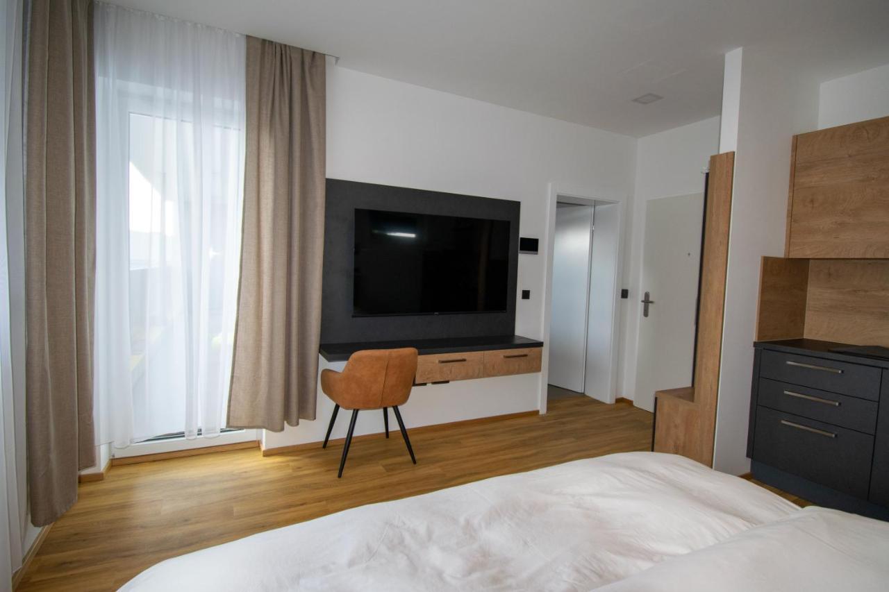Smart Rooms Βελς Εξωτερικό φωτογραφία