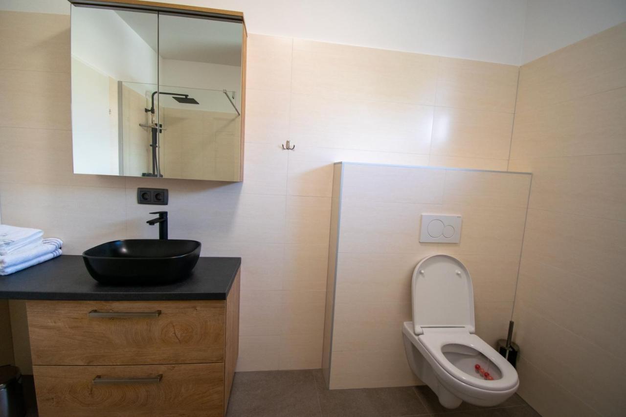 Smart Rooms Βελς Εξωτερικό φωτογραφία